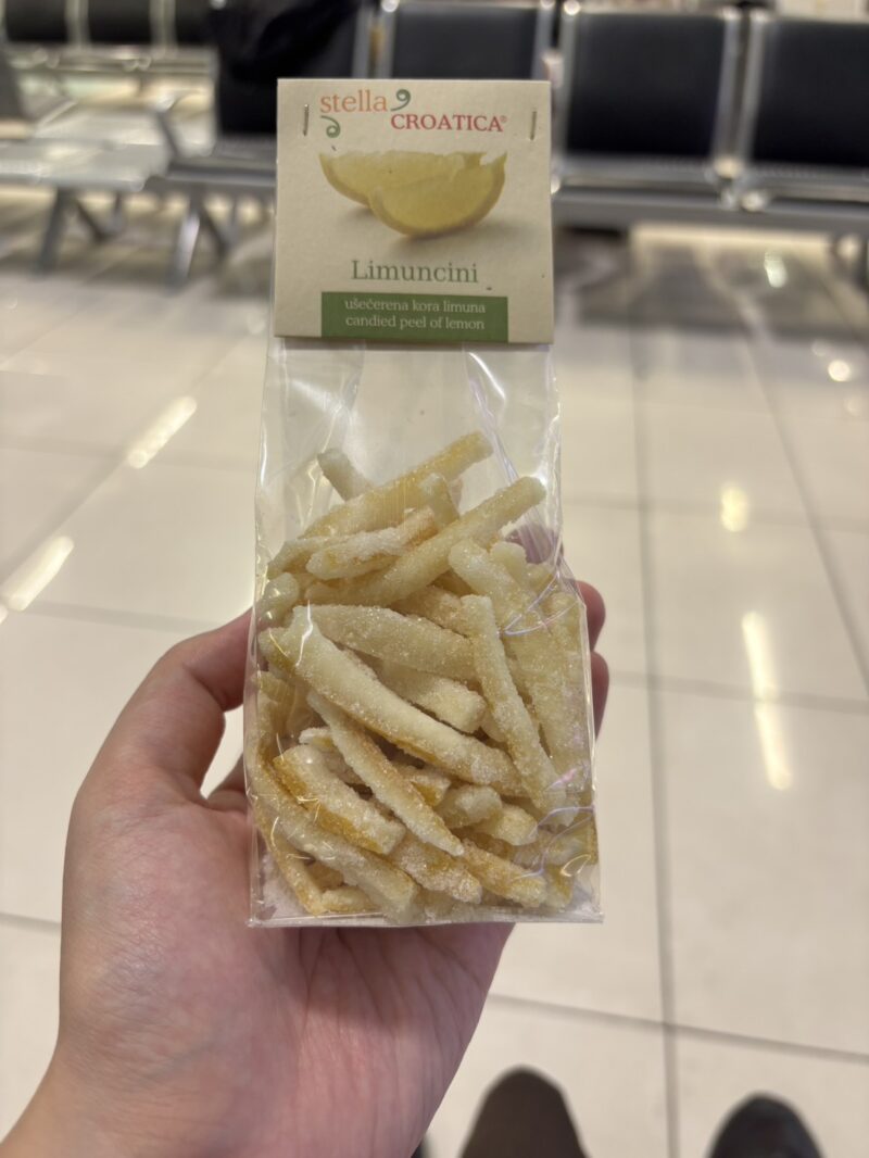 クロアチアのレモンピール